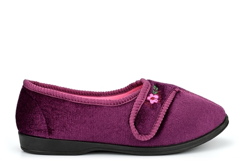Sleep Boutique Womens Touch Fasten Slippers With Embroidered Flower Detail Burgundy