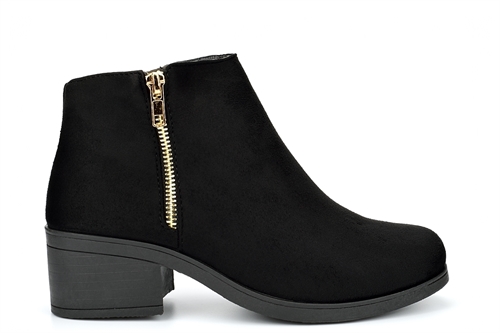 krush ankle boots