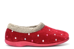 Sleepers Womens Sophie Memory Foam Full Collar Slippers Rubber Sole Burgundy