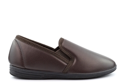 Zedzzz Mens Ivor Twin Gusset Slip On Carpet Slippers With Extra Large Sizes Brown