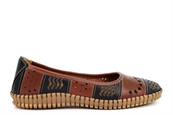 Mod Comfys Womens Punched Comfort Casual Slip On Leather Shoes Black/Tan